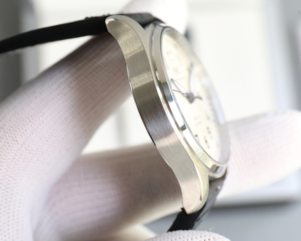 アイ・ダブリュー・シー内部構造